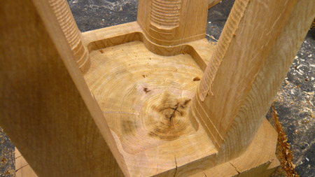 bow-wow-stool-by-morten-emil-engel-08.jpg
