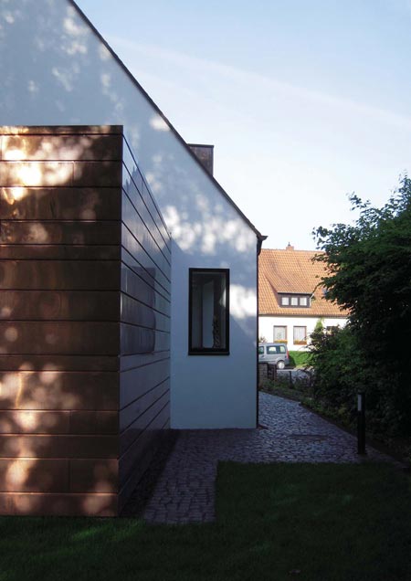 haus-by-anne-menke-and-winkens-architekten_photo12.jpg