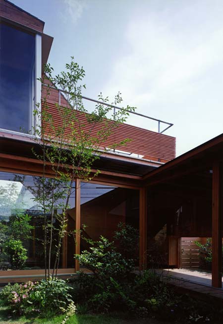 house-in-wakaura-by-archivi-architects-associates5.jpg