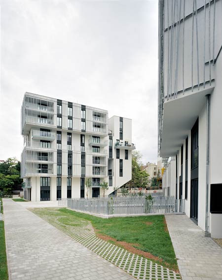 residential-area-at-sensengasse-by-josef-weichenberger-architects28.jpg