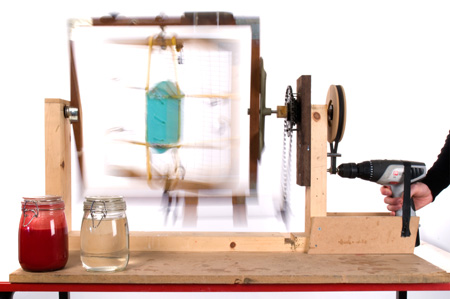 rotational-moulding-diy-machine-by-andrew-duffy-craig-tyler-and-edward-harrison-3.jpg