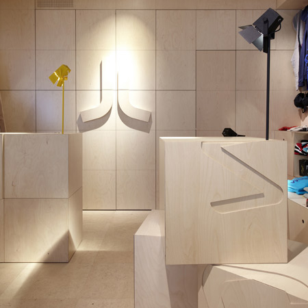 wesc-concept-store-by-arkitekturverkstedet-i-oslo-2.jpg