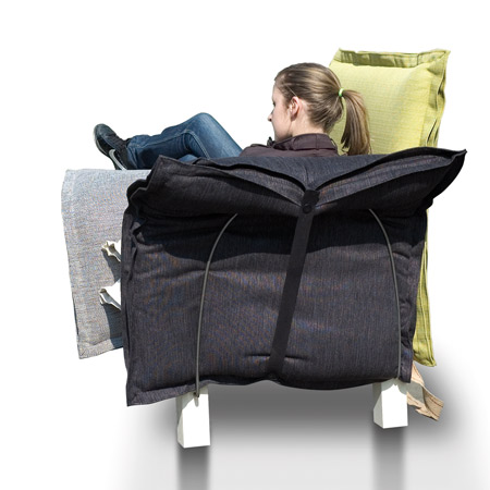 xarxa-sofa-by-marti-guixe-for-danese-121.jpg