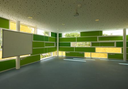 clapham-manor-primary-school-by-drmm-24.jpg