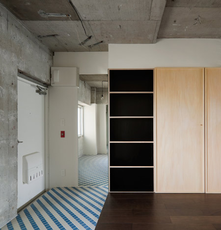 doors-by-hiroyuki-tanaka-architects-squ2.jpg