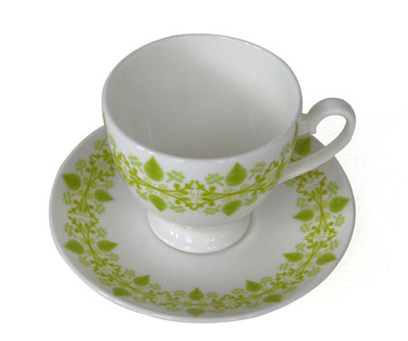 sprig-side-plate-by-donna-wilsondzn4.jpg