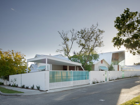 swan-street-house-by-iredale-pedersen-hook-architects-13.jpg