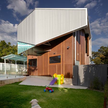 swan-street-house-by-iredale-pedersen-hook-architects-25.jpg