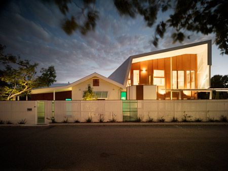 swan-street-residence-by-iredale-pedersen-hook-architects-35.jpg