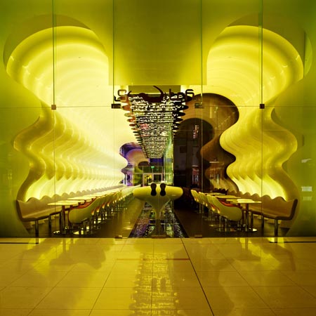 switch-restaurant-by-karim-rashid-9.jpg