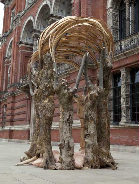 1-1 at the V&A