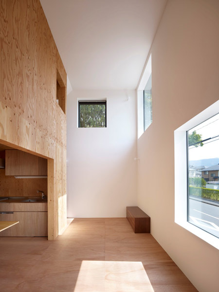 Belly House by Tomohiro Hata Architect and Associates Belly House by Tomohiro Hata Architect and Associates