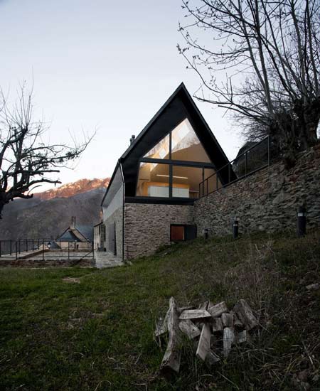 House by Eduardo Cadaval House by Eduardo Cadaval