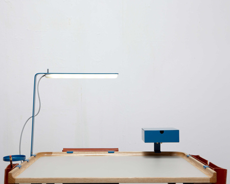 Minimal Work Station by Fredrik Paulson