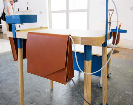 Minimal Work Station by Fredrik Paulson