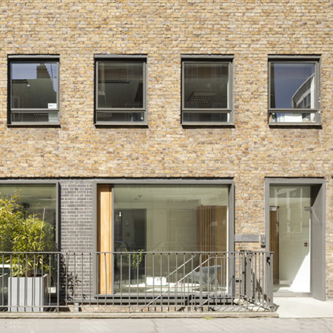 Therefore Offices by West Architecture Therefore Offices by West Architecture