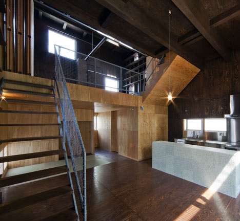 House in Hamadera by Coo Planning