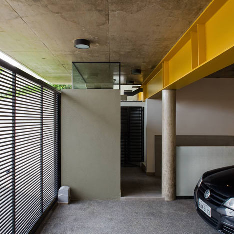 Mirante do Horto House by Flavio Castro Mirante do Horto House by Flavio Castro