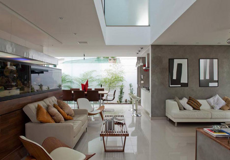 Mirante do Horto House by Flavio Castro Mirante do Horto House by Flavio Castro