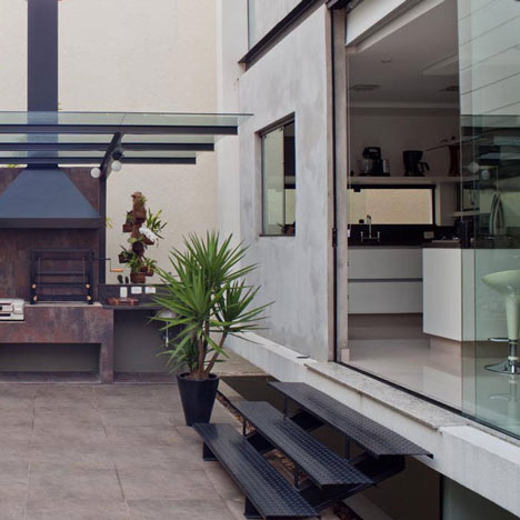 Mirante do Horto House by Flavio Castro Mirante do Horto House by Flavio Castro