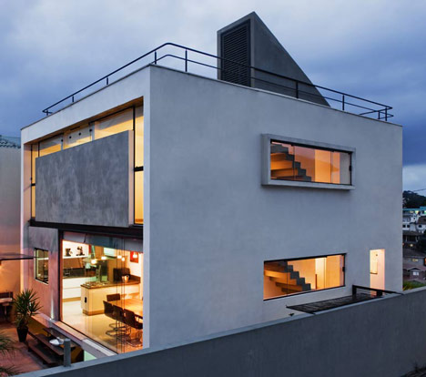 Mirante do Horto House by Flavio Castro Mirante do Horto House by Flavio Castro