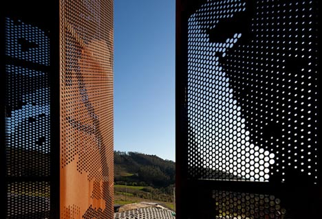 Prefab House in Cedeira by MYCC