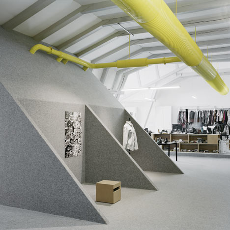 Cheap Monday Office by Uglycute Cheap Monday Office by Uglycute