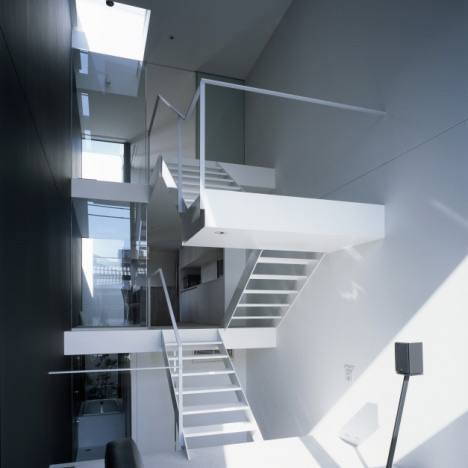 House by Shintaro Fujiwara