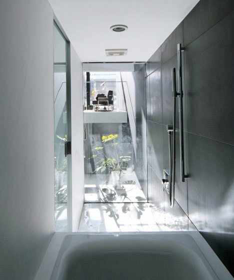 House by Shintaro Fujiwara