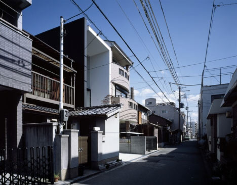 House by Shintaro Fujiwara