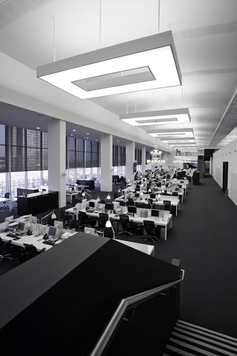 Net a Porter store by Studiofibre