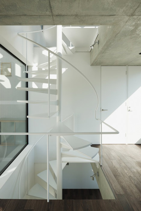 Damier by APOLLO Architects & Associates Damier by APOLLO Architects & Associates