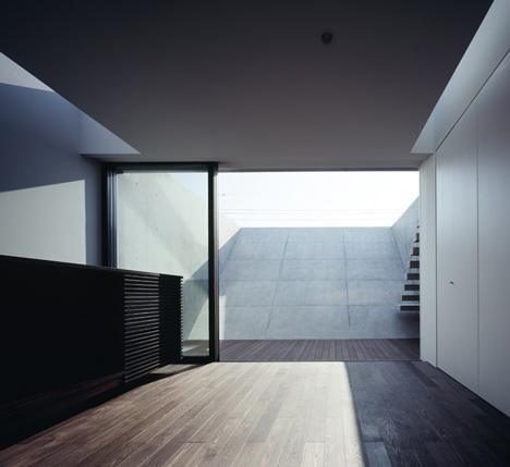 Flow by APOLLO Architects & Associates Flow by APOLLO Architects & Associates