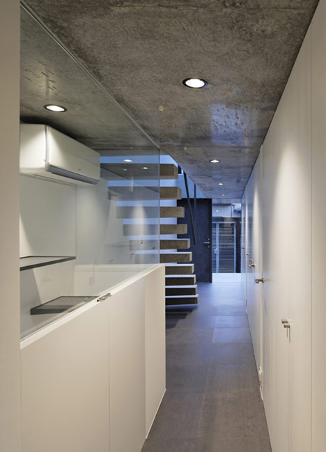 Flow by APOLLO Architects & Associates Flow by APOLLO Architects & Associates