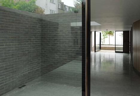 Kings Grove by Duggan Morris Architects