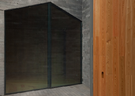 Monitoring and Investigation Center of Furnas by Aires Mateus Monitoring and Investigation Center of Furnas by Aires Mateus