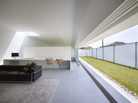 Warehouse by Shinichi Ogawa Associates Warehouse by Shinichi Ogawa Associates