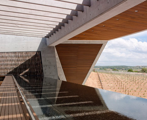 Faustino Winery by Foster + Partners Faustino Winery by Foster + Partners