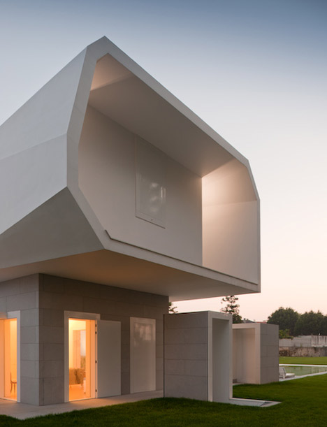 House in Oporto by Alvaro Siza House in Oporto by Alvaro Siza