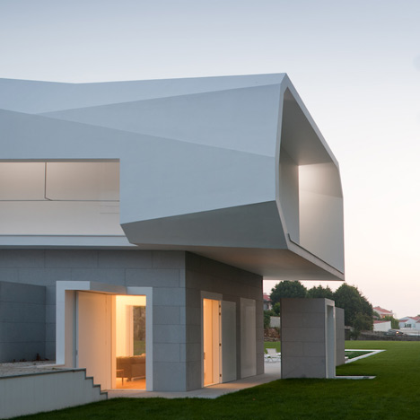 House in Oporto by Alvaro Siza House in Oporto by Alvaro Siza