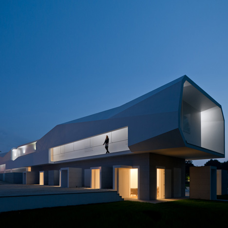 House in Oporto by Alvaro Siza House in Oporto by Alvaro Siza