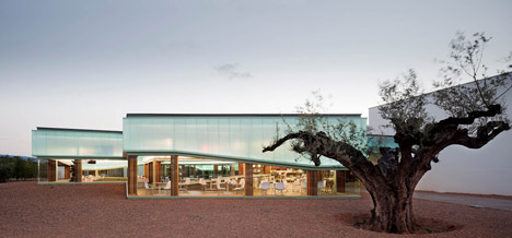 Lolita by Langararita-Navarro Arquitectos Lolita by Langararita-Navarro Arquitectos
