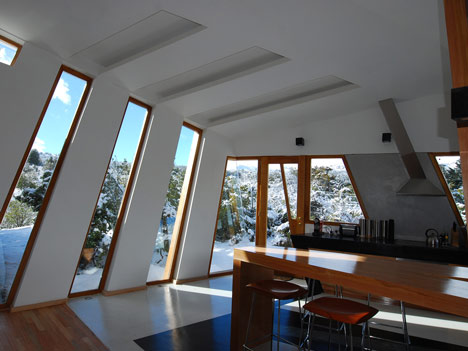 Ribbon House by G2estudio