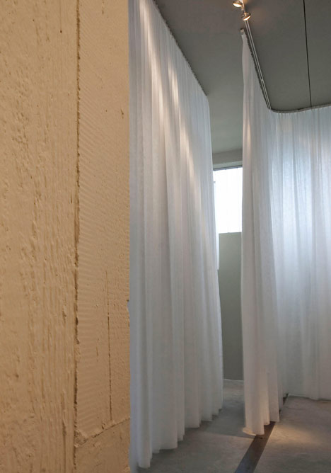 Art Gallery Showroom by Antonio Ravalli Architetti