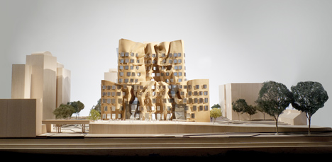 Dr Chau Chak Wing Building by Frank Gehry Dr Chau Chak Wing Building by Frank Gehry