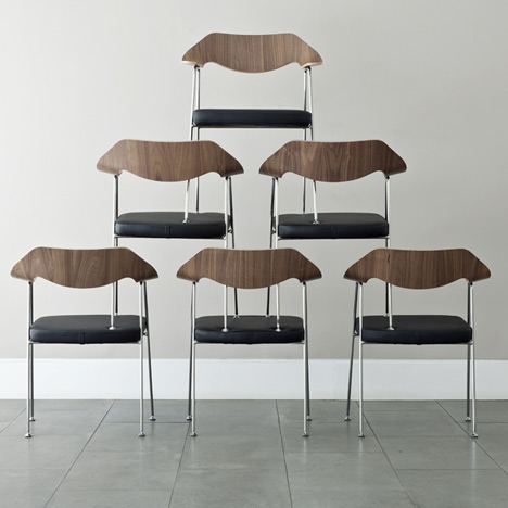 675 chair by Robin Day