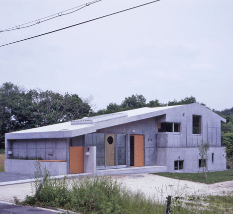 Hiedaira House by Thomas Daniell Studio Hiedaira House by Thomas Daniell Studio