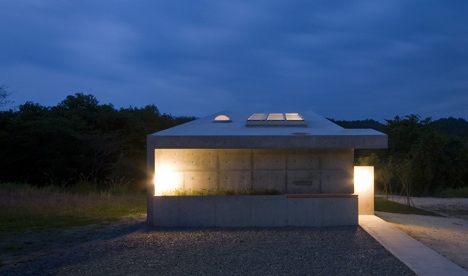 Hiedaira House by Thomas Daniell Studio Hiedaira House by Thomas Daniell Studio