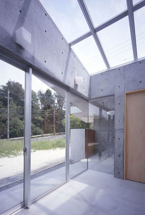 Hiedaira House by Thomas Daniell Studio Hiedaira House by Thomas Daniell Studio