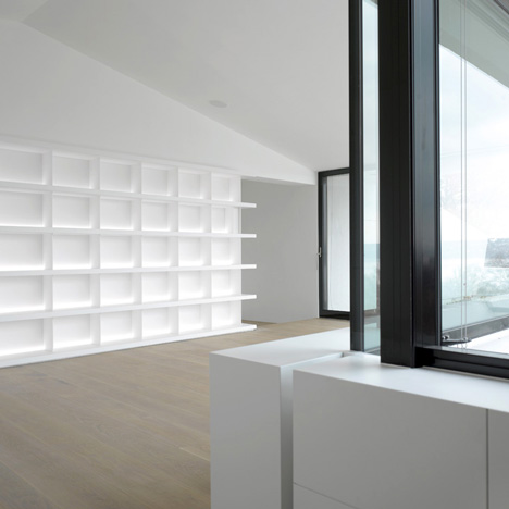 House R by Bembe Dellinger